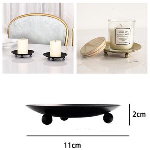 American Style Candle Holders Iron Plate Candle Holder Pedestal Candle Stand för LED Wax Candles Wedding Party Desktop Ornament