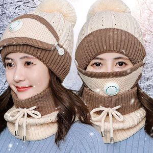 Kvinnor Vinter Varm Woolen Stickat Beanie Hat Scarf Andningsventil Mask Sets 3 i 1 Pompom Sticka Snow Ski Caps LJJK2491