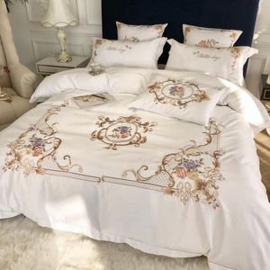 King Queen Size Consolador Capa Plana Conjunto de Lençol Branco Chic Bordado 4 Pcs Conjuntos de Cama de Casamento de Algodão de Seda Casa de Luxo 2754