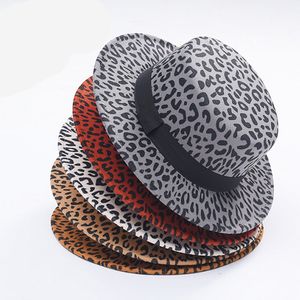 모자 여성 여성 플랫 톱 파나마 페도라 모자 복고풍 정장 파티 저녁 펠트 Leopord 패턴 인쇄 가짜 양모 모자 펠트