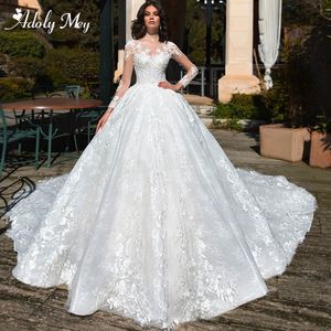 Glamorous Lace Appliques Chapel Train Ball Gown Wedding Dresses 2020 Luxury Scoop Neck Beading Long Sleeve Princess Wedding Gown