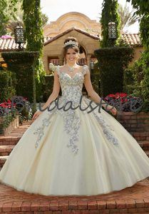 Princess Lace Flowers Quinceanera Dresses Ball Gown Beaded Sweet 16 Dress 2021 Puffy Tulle Long Prom Dresses Corset vestidos de quinceañera