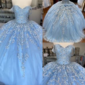 Baby Blue Lace Tulle Sweet 16 Dresses Off The Shoulder Floral Applique Tulle Beaded Corset Back Vestidos De Quinceanera Ball Gowns216N