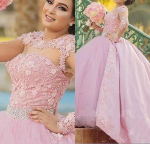Kwiaty Lace Illusion z długim rękawem Prom Quinceanera Dress 2021 Crystal Beaded Paski Suknia Balowa Satin Tulle Hollow Back Jewel Sweet 15 16 Dress