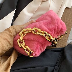 Totes soft faux päls små axelväskor för kvinnor 2021 vinter trend handväskor kvinnlig underarm väska reser hand och plånböcker