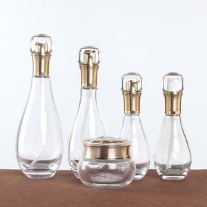 Sprayflaska Tomma kosmetiska behållare Travel Press Pumpflaska Essential Bottles Cream Atomizer Perfume Container Glass Clear