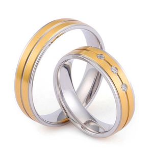 Guldkontrast färg diamant ring band finger rand rostfritt stål par ringar engagemang bröllop gåva kommer och sandig