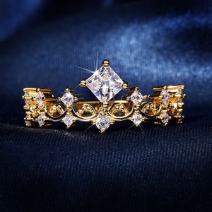 Elegante corona nuziale da donna anelli da sposa anello di fidanzamento per la regina abbagliante zircone di cristallo regalo di gioielli alla moda femminile