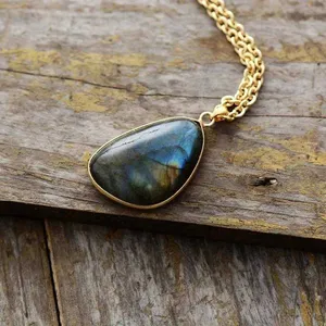 Fashion Natural Labradorite Collane Pendenti a forma di luce solare a forma di pietra di pietra femminile Collane di pietra di luna femminile Gioielli Drop281f