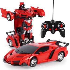 Skador Återbetalning 2in1 RC Bil Sportbil Transformation Robotar Modeller Fjärrkontroll Deformation RC Fighting Toy Children's Gift