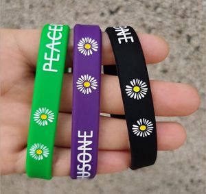 Daisy Color Silicone Bracelet Silicone Bracelet Wrist Band Couple Letter Chrysanthemum Bracelet GD627