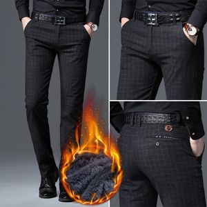2020 Zime mężczyźni ciepłe swobodne spodnie biznesowe moda elastyczność dzianiny Slim Grube spodnie męskie ubrania marki polar