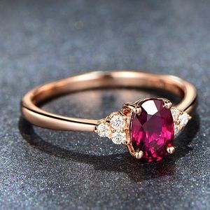Varm försäljning 18k Rose Gold Ring temperament öppen ring låg lyx simulering duva röd diamantring