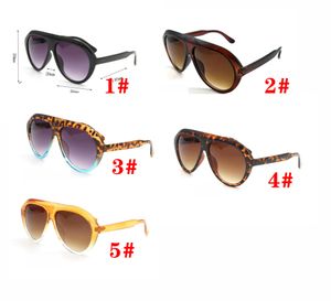 Verão Nova Moda Black Dring Sunglasses para homem mulher óculos de praia 5Colors óculos de sol senhoras homem dirigindo óculos sem caixa frete grátis
