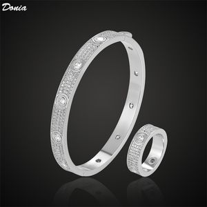 Donia Jewelry Luxury Bangle Party Set di anelli con bracciale di design in zircone micro-intarsiato di rame stellato di moda europea e americana