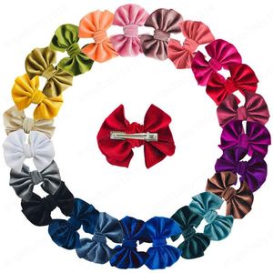 23Color 4inch kadife saç yay kızlar saç klipleri bebek BB sevimli kız saç tokalarını tasarımcı bebek aksesuarları kızlar saç aksesuarları klip