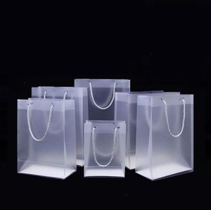 8サイズの曇りポリ塩化ビニールのプラスチックギフトバッグの防水rransparentのポリ塩化ビニールの袋クリアハンドバッグパーティーのお得なギフトラップsn4667