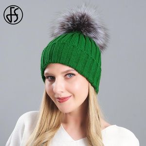 Beanie / Kafatası Kapaklar FS Kış Sıcak Örme Şapka Kadınlar Için Gerçek Rakun Kürk Ponpon Yeşil Beyaz Slouchy Kap Skullies Beanies Gorros Mujer