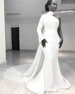 African White Mermaid Prom Dresses One Shoulder High Neck Court Train Satin Kvinnor Formell Trumpet Kvällar Party Dress Robe de Soriee