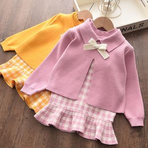 Baby Mädchen Kleidung Herbst und Winter Strickpullover zweiteilige Mode Mädchen Plaid Print Weste Pullover Rock Baby Mädchen Pullover Set