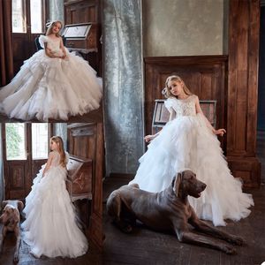 Elegancki Biały Kwiat Dziewczyny Sukienki Wielowarstwowe Spódnice Tulle Sweep Pociąg Princess Pagewant Suknie Koronkowe Aplikacje Kids Formalna Party Dress