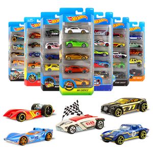 5pcs / lot grossistfälgar slumpmässiga stilar mini race bilar skala modeller miniatyrer legering leksak hotwheels för pojkar födelsedaggåva