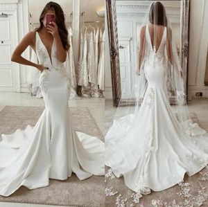 Mermaid Satin Dresses Plunging V Neck Lace Applique Embroidery Sweep Train Straps Custom Made Wedding Gown Vestido De Novia estido