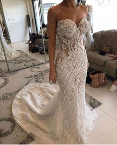 2021 Luxury Lace Applique Bröllopsklänningar Mermaid Sweetheart Neckline Sweep Train Custom Made Chapel Bröllop Bröllop Gown Vestido de Novia