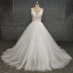 Bride Wear Clothing Brautkleid mit Spaghettiträger, tiefem Ausschnitt, tiefem Rückenausschnitt und Brautkleid