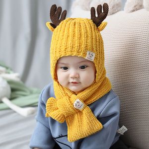 Children Winter Style Hat Scarf Set Brushed and Thick Baby Hats Cartoon Deer Hat Knitted Hat Xmas Gifts 5 Colors Wholesale