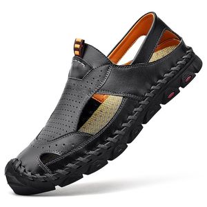 Skoport Big de Man 39 Flat Flop Sandal Sneaker Outdoor Shoes Slide Sole Safety Jelly Sandalhas Klänning Hombre Läder Mens