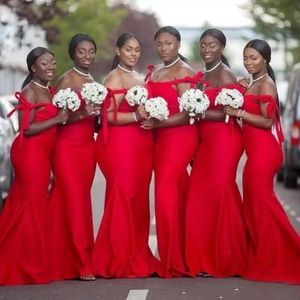 Afrikanische Meerjungfrau-Brautjungfernkleider in Übergröße, rote Trauzeugin-Kleider, elegantes langes Satin-Abschlussballkleid