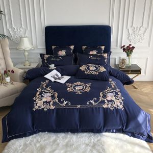Royal Blue Elegant Embroidery 60s Satin Washed Silk Bäddset Set Cotton Däcke Cover Bed Linen Mittade lakan Kuddfästen Sängdukar Bäddsuppsättningar