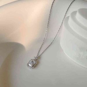 925 Sterling Silver French Simple Pav Crystal Drift Bottle Pendant Necklace Women Creative Fashion Party Jewelry Gift Y220223