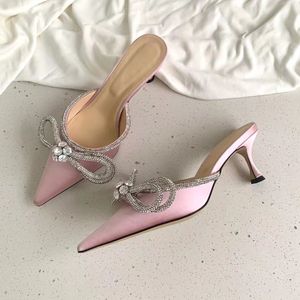 Scarpe da sera con fiocco in raso di alta qualità 6,5 cm Scarpe con strass in cristallo-abbellimenti rocchetto Sandali con tacco per pantofola da donna Scarpa da fabbrica di design