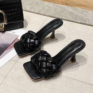 2020 Leather Braided High Heel Sandals Women Runway Party Shoes Woman Cross Wove Folds Mules Shoes Sexy Thin Heel Slippers Woman X1020