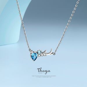 Thayaエレガント100％925スターリングシルバーブルー宝石ペンダントネックレス女性用クリアキュービックジルコンネックレスジュエリーギフトQ0531