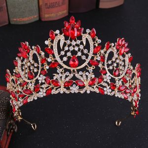 2021 Nowy Vintage Barok Bridal Tiaras Akcesoria Prom Headwear Oszałamiający Sheer Crystals Wedding Tiaras i korony 1912