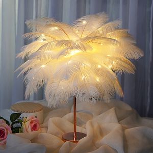 DIY Kreatywny Pióro Lampa Stołowa Ciepłe Białe Lekkie Drzewo Pióro Lampy Girl LED Ślubne Światła Dekoracyjne Różowe Białe Urodziny