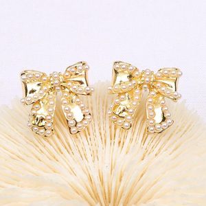 18 K Altın Kaplama Saplama Küpe Moda Marka Tasarım Çift Mektubu 925 Gümüş İğne Püskül Metal Zincir Eardrop Kakma Kristal Rhinestone Düğün Takı Aksesuarları