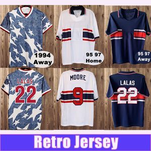 1994 1997 USA Retro fotbollströjor för män LALAS SORBER PEREZ BALBOA STEWART WEGERLE MOORE 2016 Hemma Borta fotbollströjor