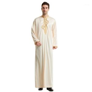 イスラム教徒の男性emobroidery thawb Thobe Diskdasasha uae Kandourahサウジアラビア伝統的な衣装イスラム服モードローブJubba1