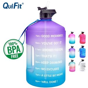 Quifit 3.78L 2.2L 1.3L جالون من زجاجة مياه الشرب مع القش البلاستيك قدرة كبيرة على جمن رياضة اللياقة البدنية السياحة BPA الرياضة المجانية 201128