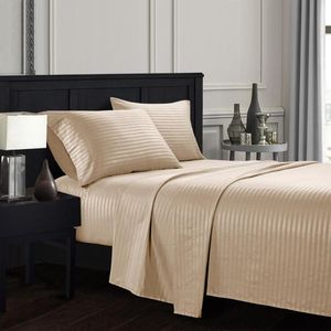 Arkusze łóżka ustawiają Egiptian Comfort 1800 Count Głębokie kieszeń w paski 3-4 sztuki na elastycznym łóżku pościelonym kołdry