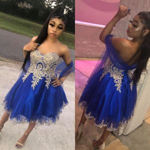 Blue Sweetheart Neck Tulle Sukienki Homecomingowe Lace-Up Back Short Line Prom Dresses ze złotymi aplikacjami koronki koronki