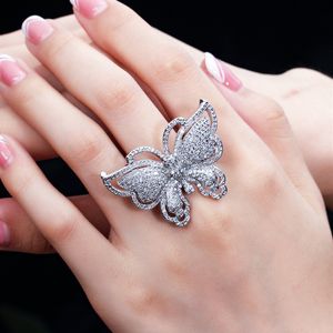Lyxig utsökta fjärilsringar AAA Cubic Zirconia Copper Designer Jewelry for Women Party Mellanöstern Rose Gold Silver Vit CZ Wedding Engagement Ring Gift
