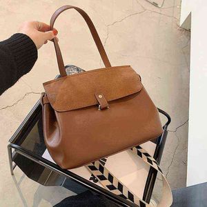 쇼핑백 Luxe 디자이너 PU LEDEREN SCHOUDERTAS Vrouwen Cross Body Bag Nieuwe Hoge Kwaliteit Handtassen En Portemonnees Merk Crossbody Tassen 7030 220304