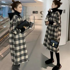 Длинные рукава женские платья мода модуля с капюшоном свободно стиль пальто плюс размер пуловерного дизайна для молодых девушек и студентов клетчатки T200904