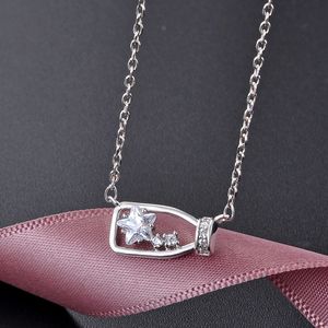 Новый дизайн S925 серебряная бутылка ослепительный Cubic Zirconia подвески подвеска ожерелья модная звезда бутылка для женщин GRIL Party Fine ювелирные изделия Q0531