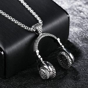 Kedjor musik hörlurar hänge män halsband hiphop smycken rostfritt stål halsband 2021 mode rock dj rappare mens smycken collier1